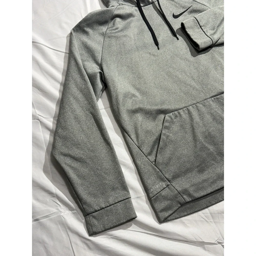 Nike Dri Fit‎ Logo Athletic Fit Hoodie Sweatshirt (Men's Small) Gray